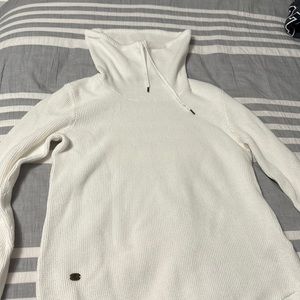 Ralph lauren turtle neck, Size M